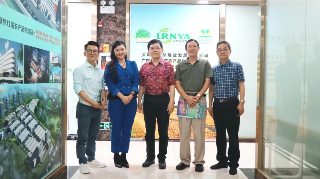 【協(xié)會(huì)動(dòng)態(tài)】深圳市社會(huì)組織總會(huì)聯(lián)合黨委副書記、紀(jì)委書記張武波一行蒞臨深圳市農(nóng)產(chǎn)品國際流通協(xié)會(huì)考察